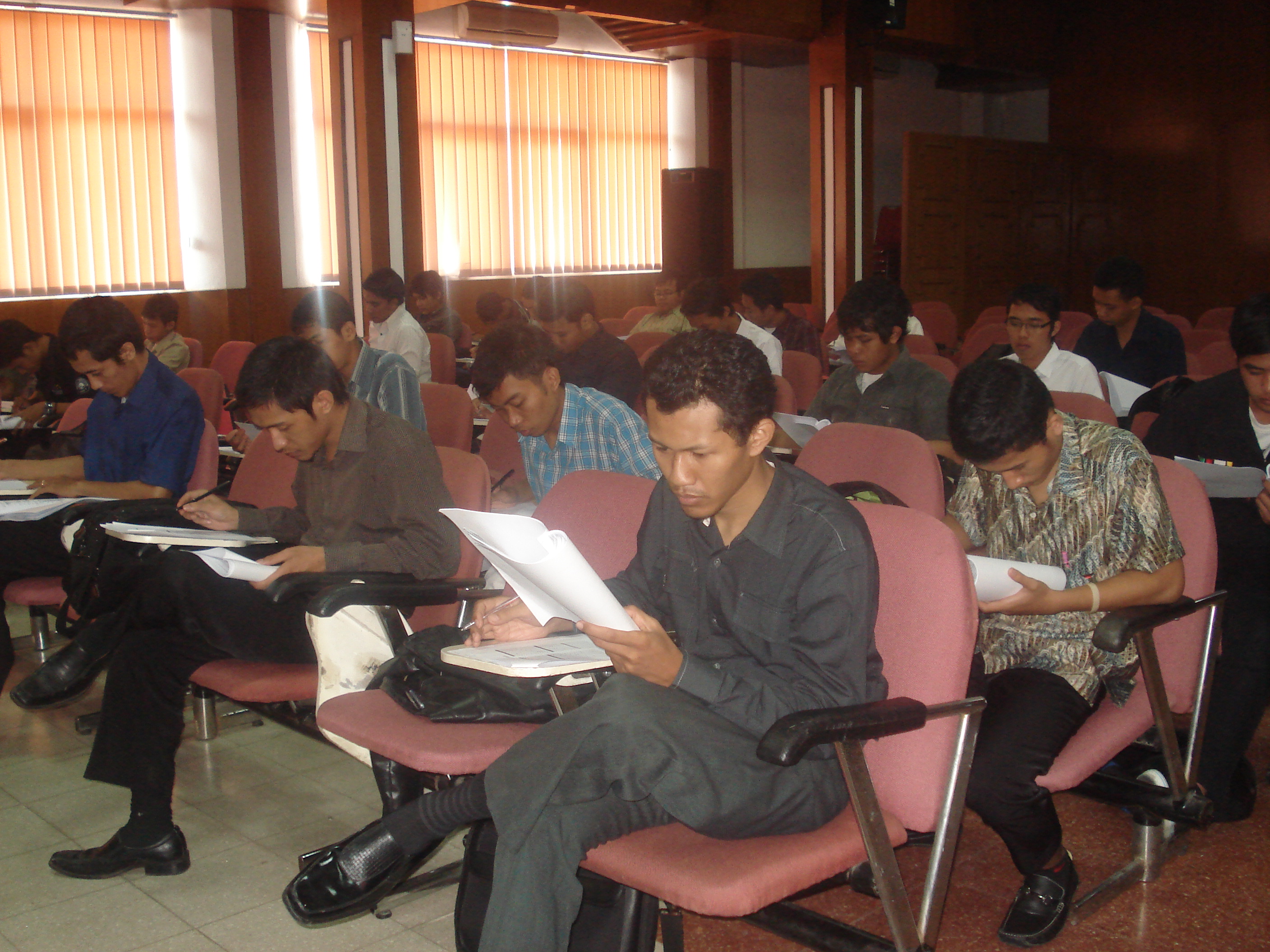 PEREKRUTAN TENAGA KERJA DARI PT. REXPLAST TAHUN 2011
