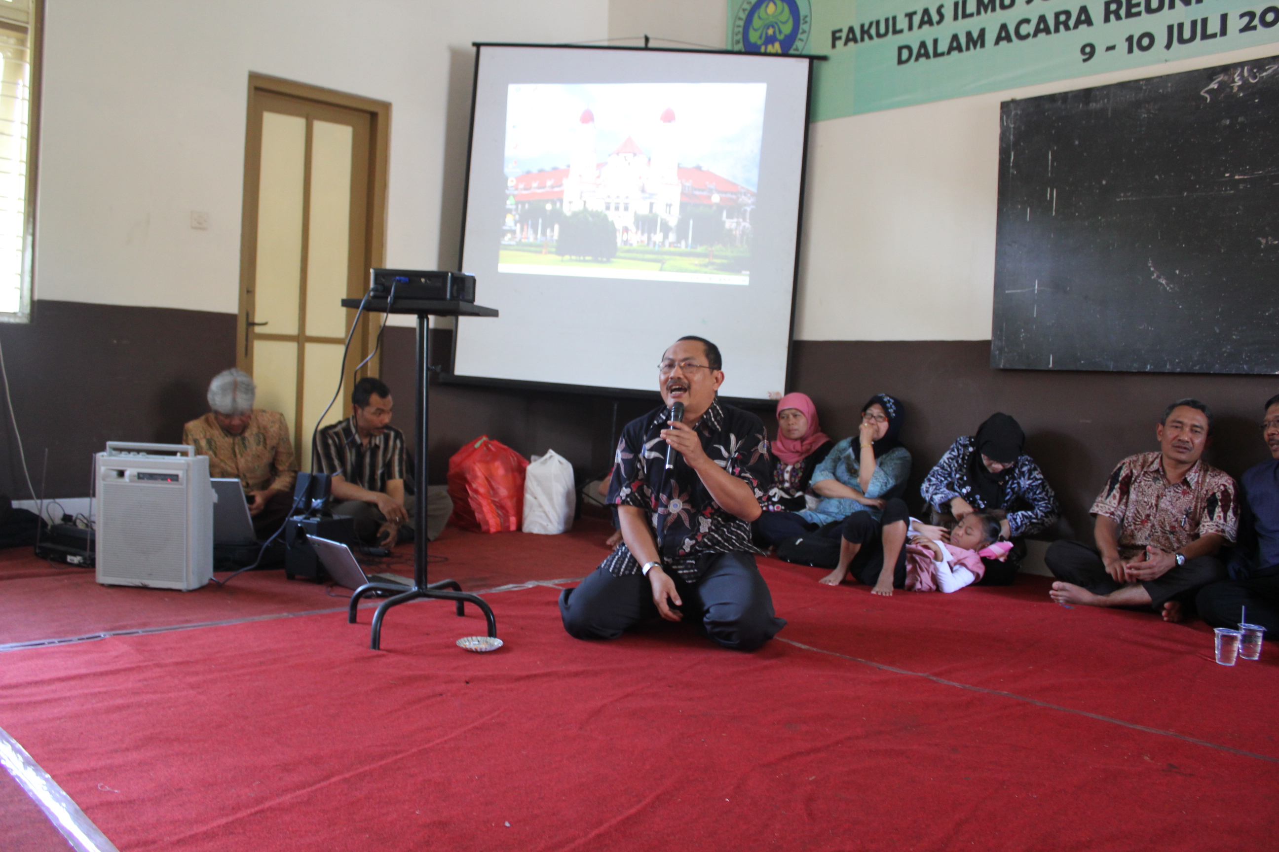 REUNI IKA UM FIS TAHUN 2011